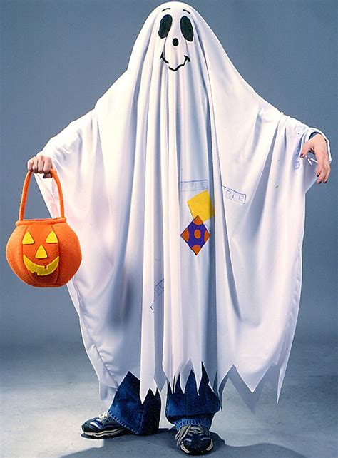 Comment réaliser un costume de fantôme pour tout petit ?